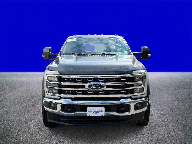 Used 2023 Gray Metallic Ford Lariat image 8