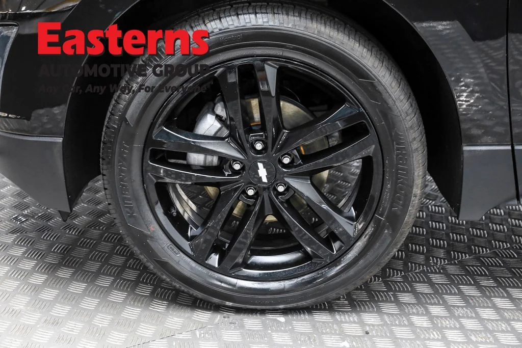 Used 2021 Black Chevrolet LT image 31