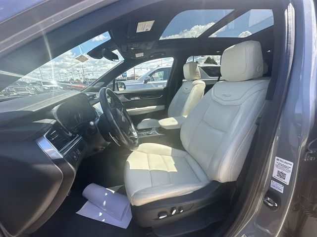 Used 2023 Silver Cadillac Sport image 22
