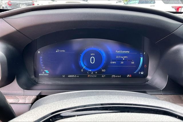Used 2021 Gray Ford Platinum image 18