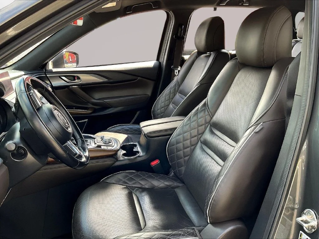Used 2021 Machine Gray Mazda Signature image 25