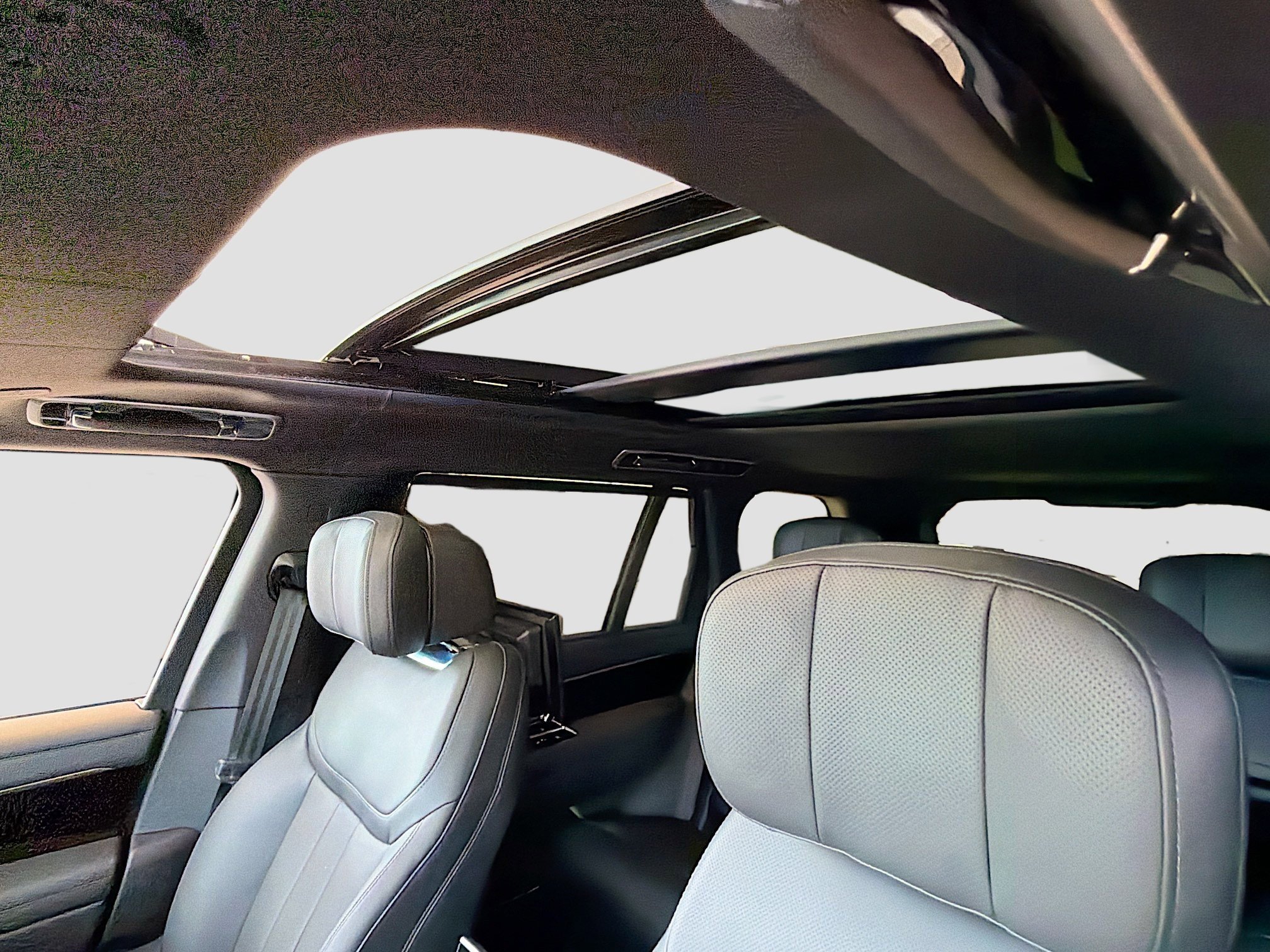 2026 Land Rover Range Rover Autobiography - Photo 24