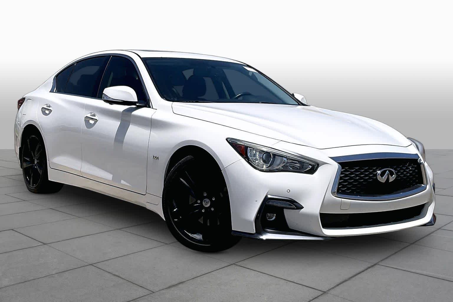Used 2019 Pure White INFINITI 3.0t Signature Edition image 3