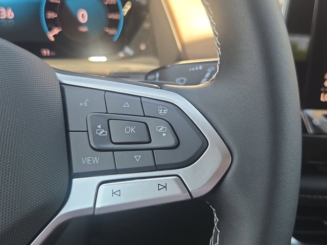 New 2026 Opal White Pearl Volkswagen 2.0T SE image 8
