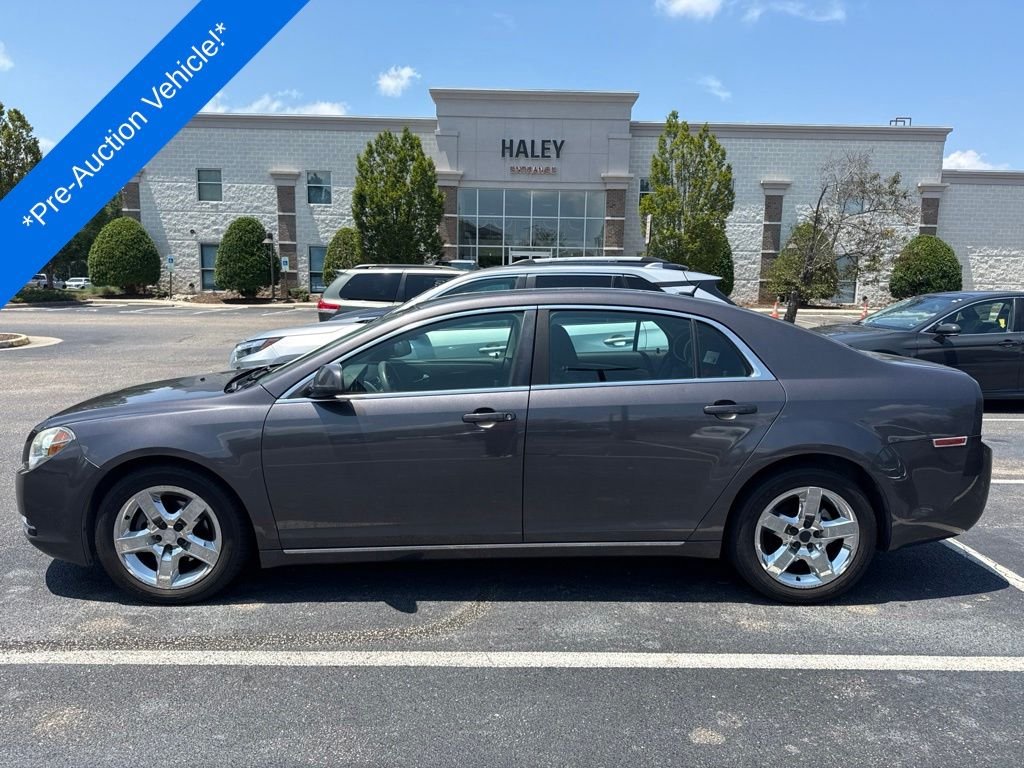 Used 2010 Beige Chevrolet LT image 4