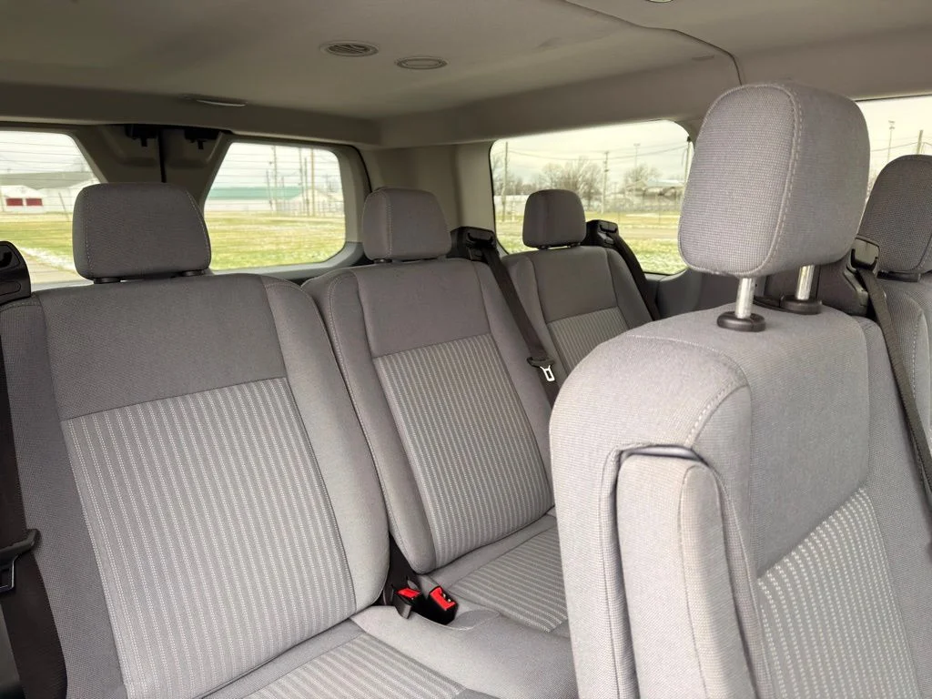Used 2015 White Ford XLT image 31