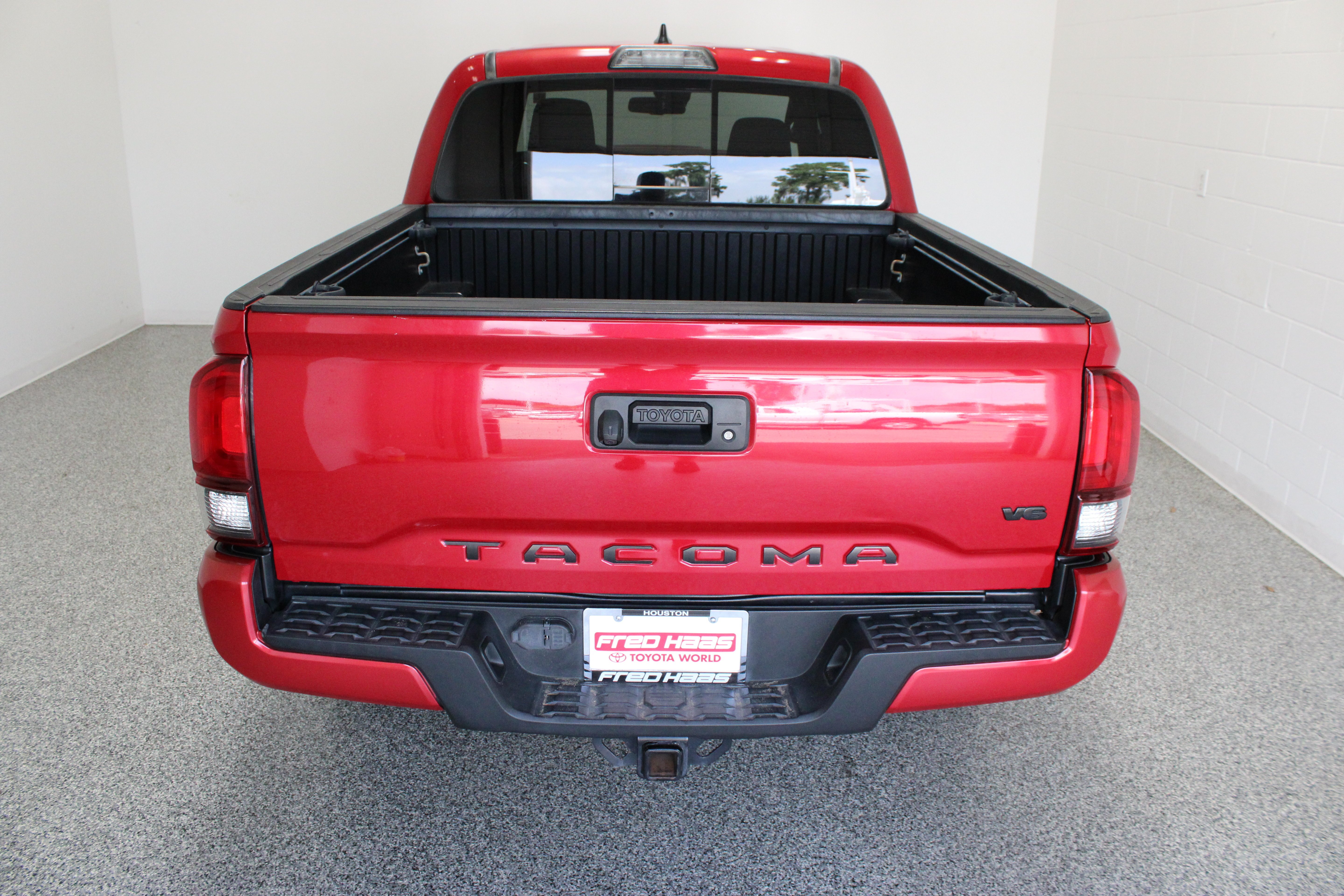 Used 2019 red Toyota TRD Sport image 8