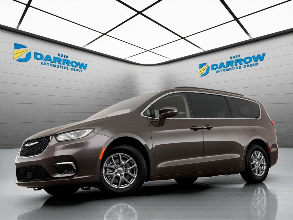 2022 Chrysler Pacifica Touring L's photo