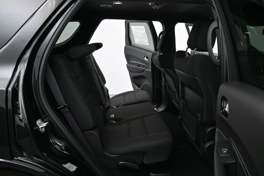 New 2026 Diamond Black Clear-Coat Exterior Paint Dodge GT image 13