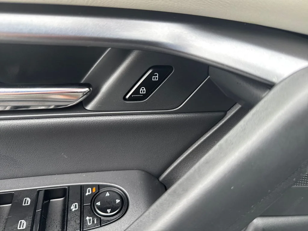 New 2026 Jet Black Mazda 2.5 S Select image 12