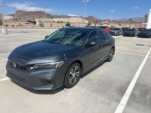 Used 2022  Honda LX image 1