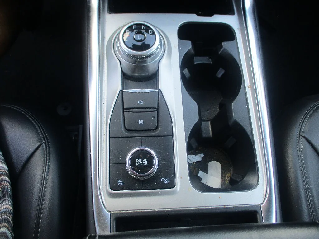 2022 Ford Explorer XLT - Photo 10