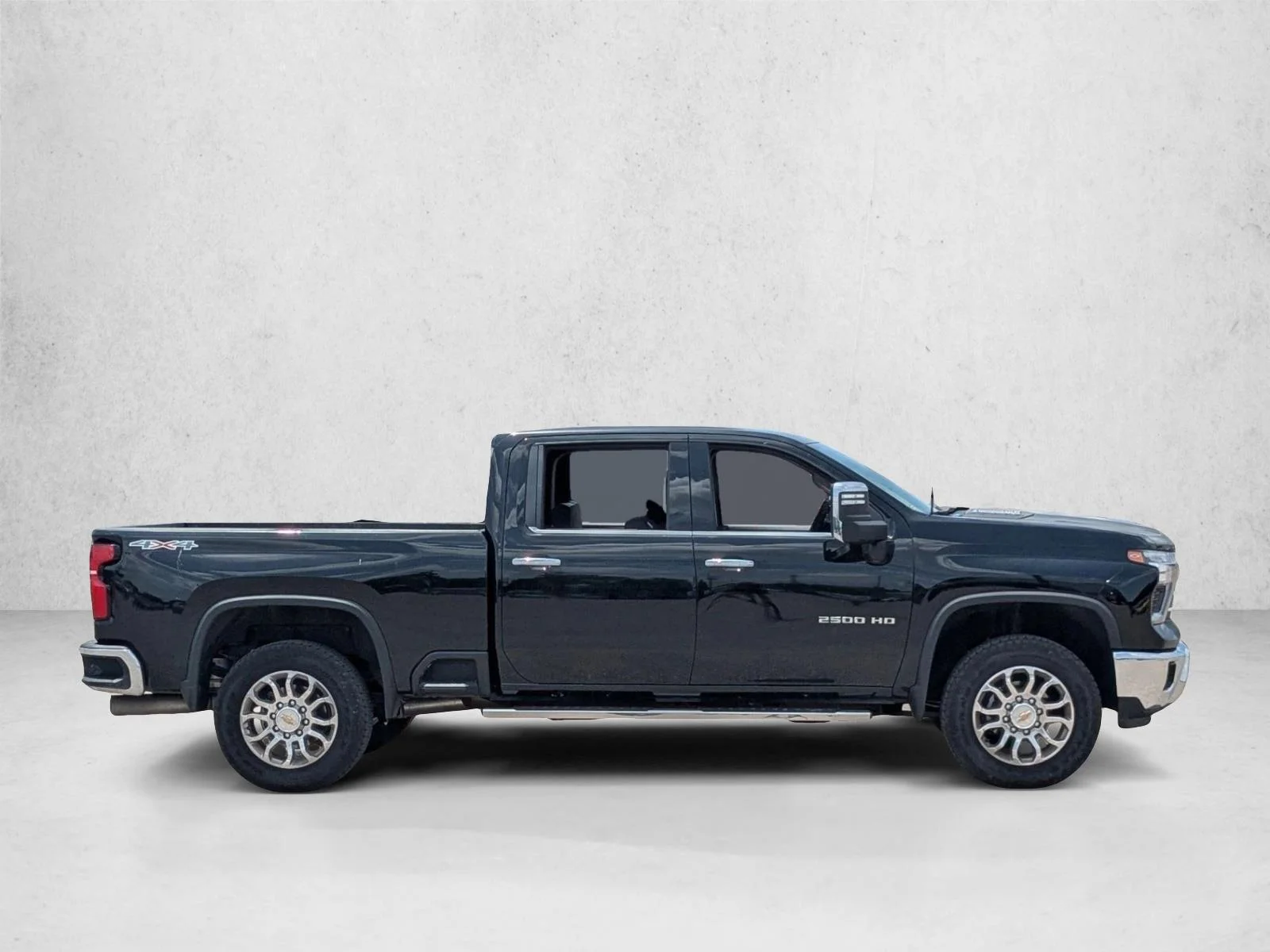 Used 2025 Black Chevrolet LTZ image 4