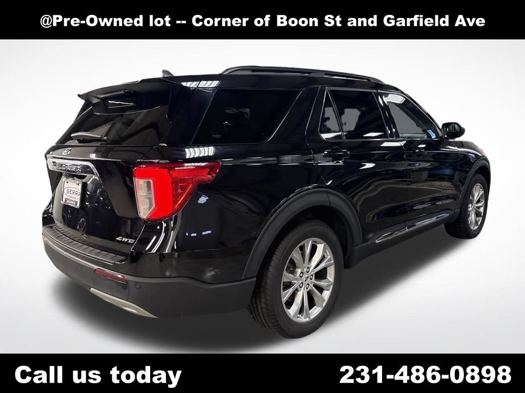 2022 Ford Explorer XLT - Photo 5