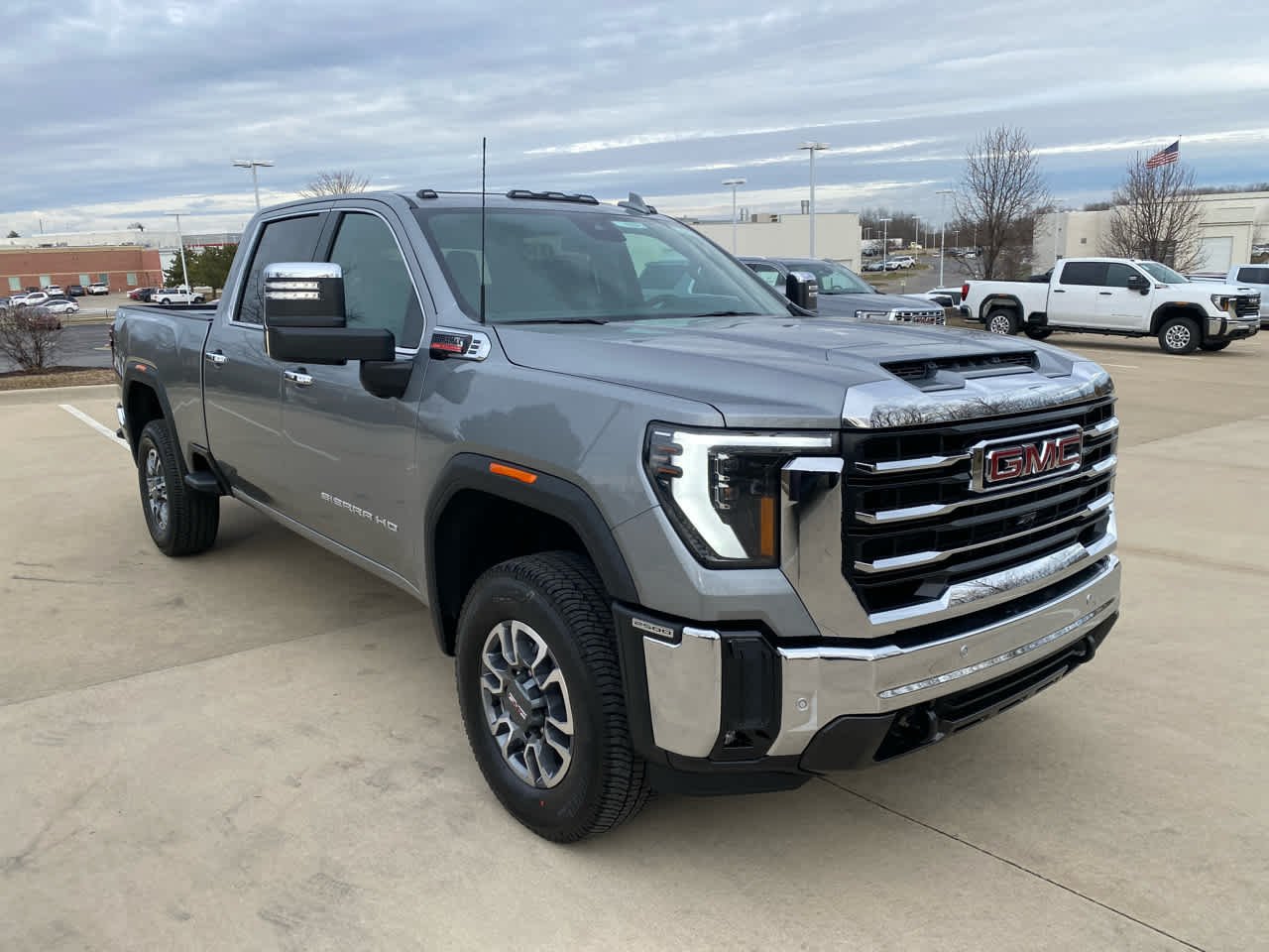 New 2026 Sterling Metallic GMC SLT image 4