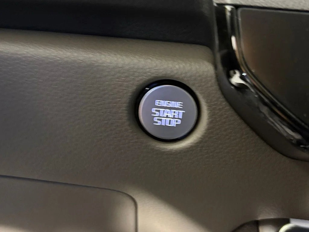 New 2026 Ceramic Silver Kia EX image 23