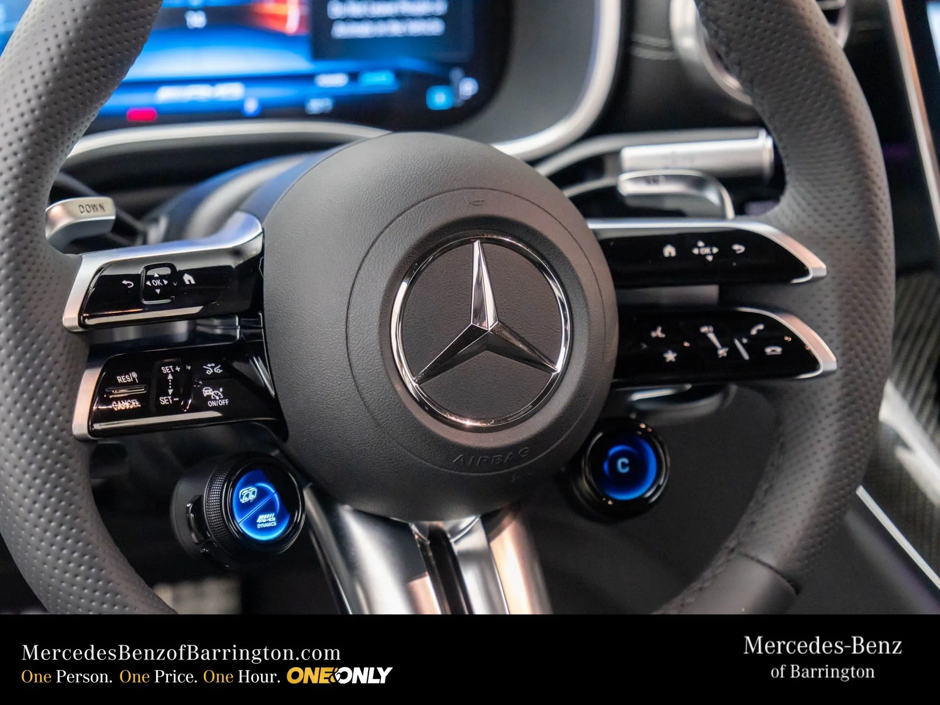 2025 Mercedes-Benz AMG GT Coupe 43 - Photo 12