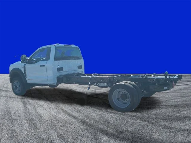 New 2026 Oxford White Ford F-450® XL image 6
