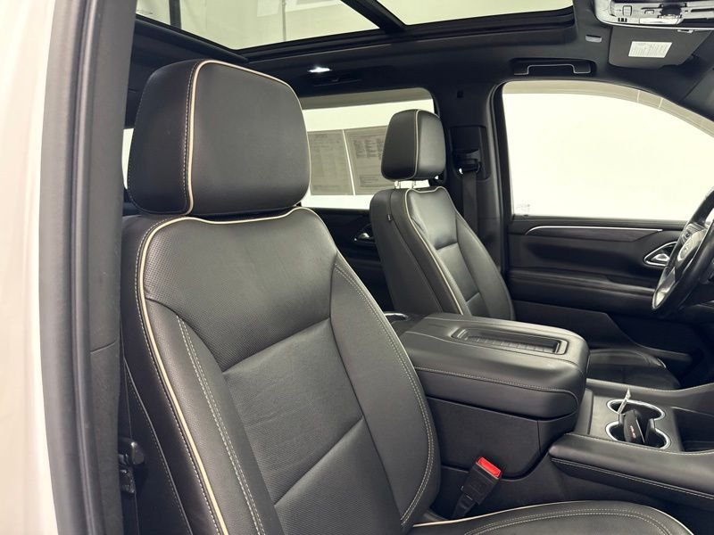 Used 2022 White GMC SLT image 17