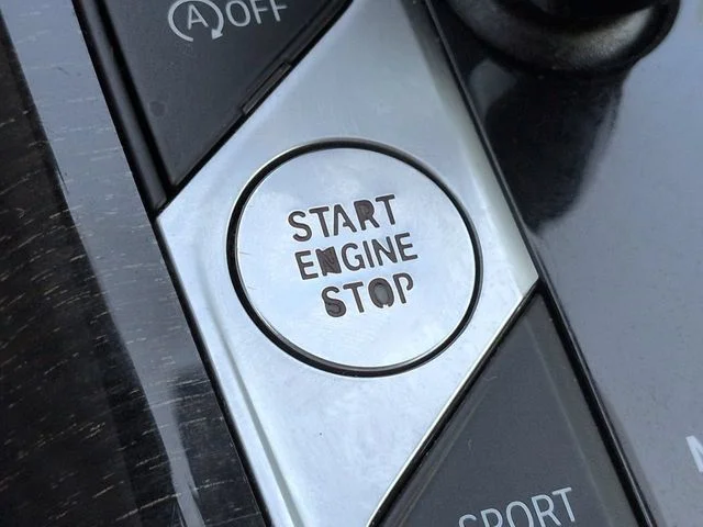 Used 2021 Mineral Gray Metallic BMW 330i image 26