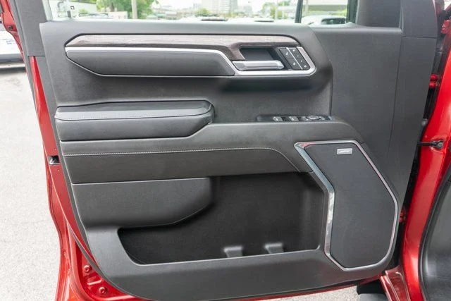 Used 2025 Red Chevrolet LTZ image 18