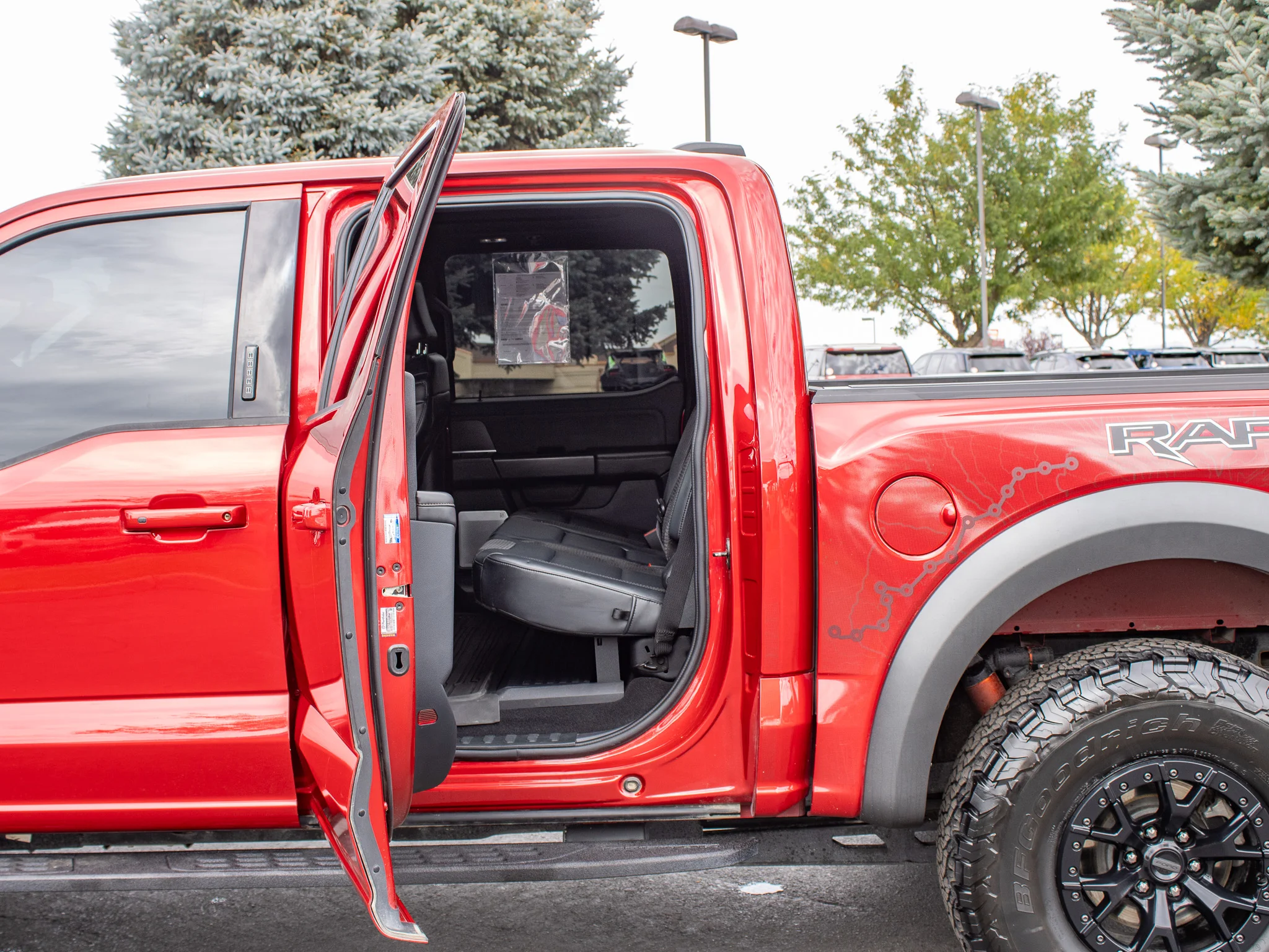 Used 2023 Rapid Red Metallic Tinted Clearcoat Ford Raptor image 14