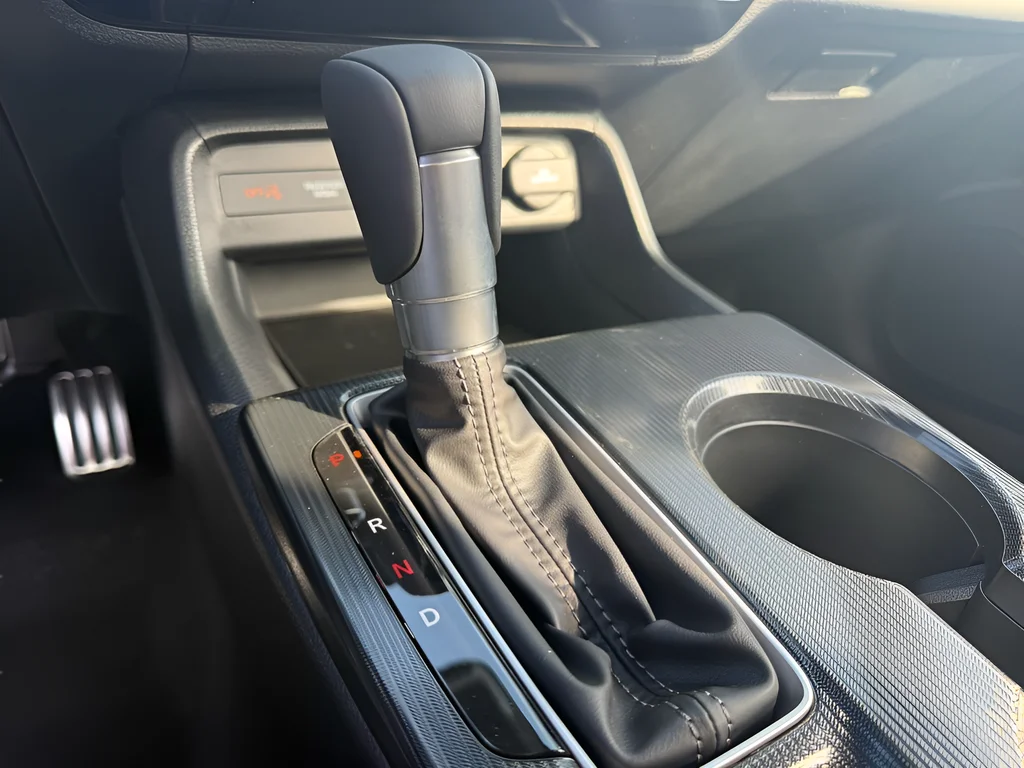 2026 Honda Civic Hatchback Sport - Photo 25