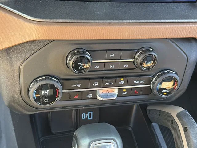 Used 2024 Gray Ford Outer Banks image 13