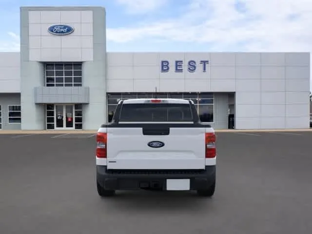 New 2026 Oxford White Ford XLT image 29