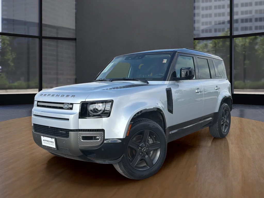 Used 2022 Silver Land Rover X-Dynamic SE image 9