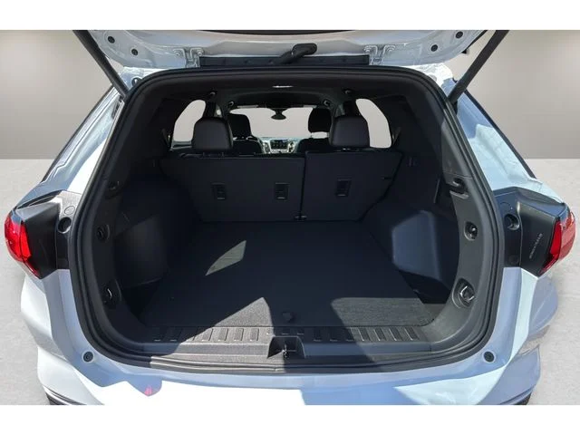 Used 2024 White Chevrolet RS image 32