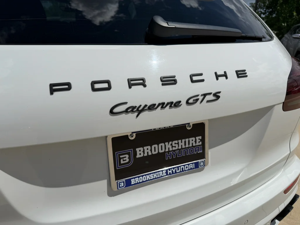 Used 2017  Porsche GTS image 10