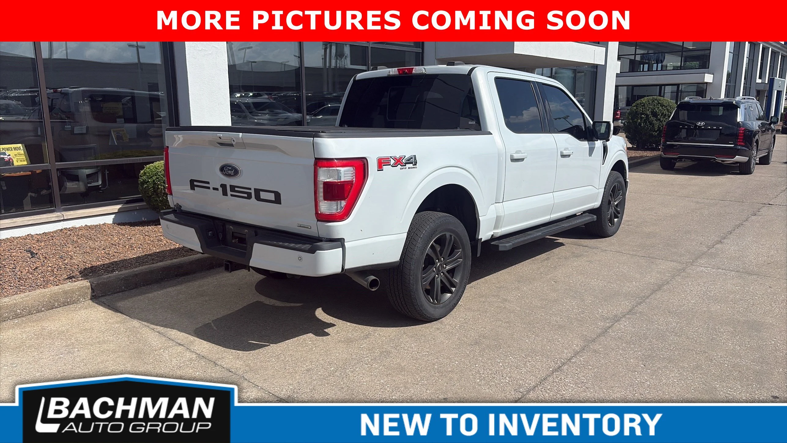 Used 2021 Star White Metallic Tri-Coat Ford LARIAT image 5