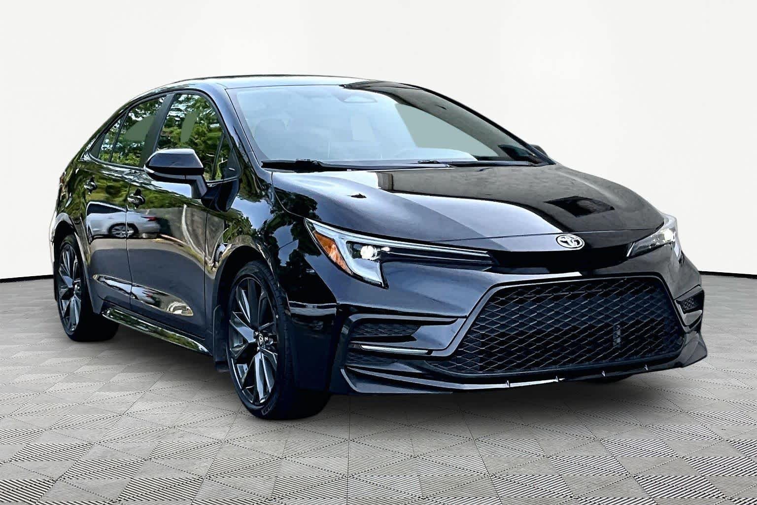 Used 2025 Midnight Black Metallic Toyota SE image 3