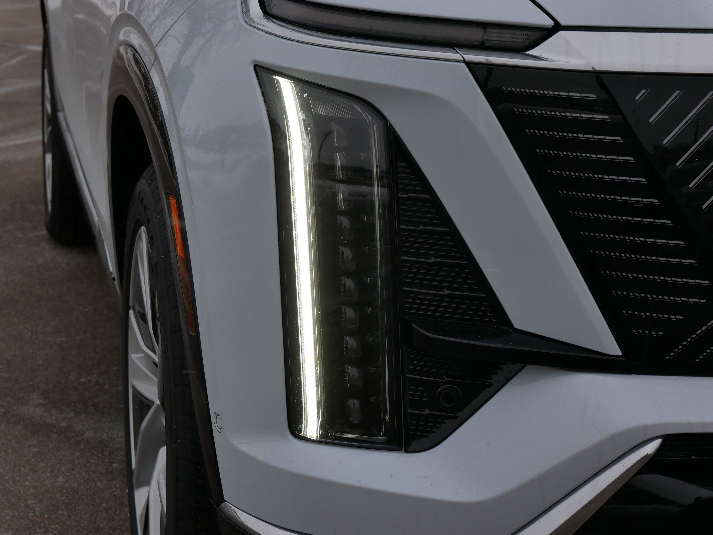 2026 Cadillac VISTIQ Luxury - Photo 14