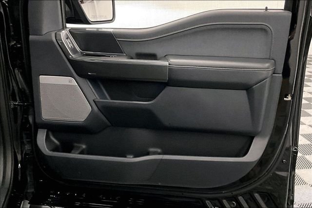 Used 2023 Agate Black Metallic Ford Lariat image 23
