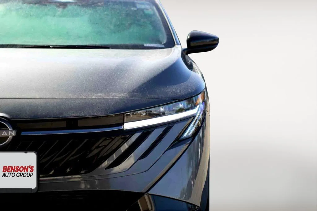 New 2026 Gray Nissan S image 8
