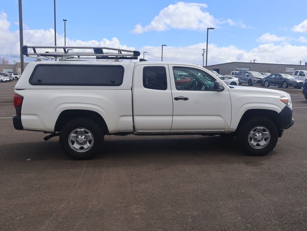 2022 Toyota Tacoma SR - Photo 7