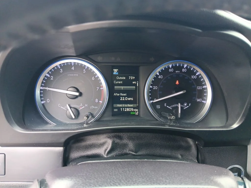 Used 2019 Midnight Black Metallic Toyota XLE image 21