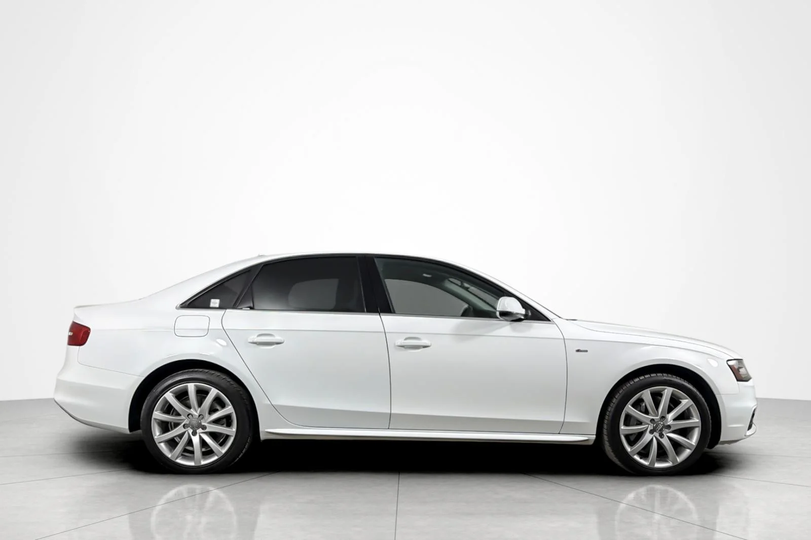 Used 2014 Ibis White Audi 4dr Sdn CVT FrontTrak 2.0T Premium image 6