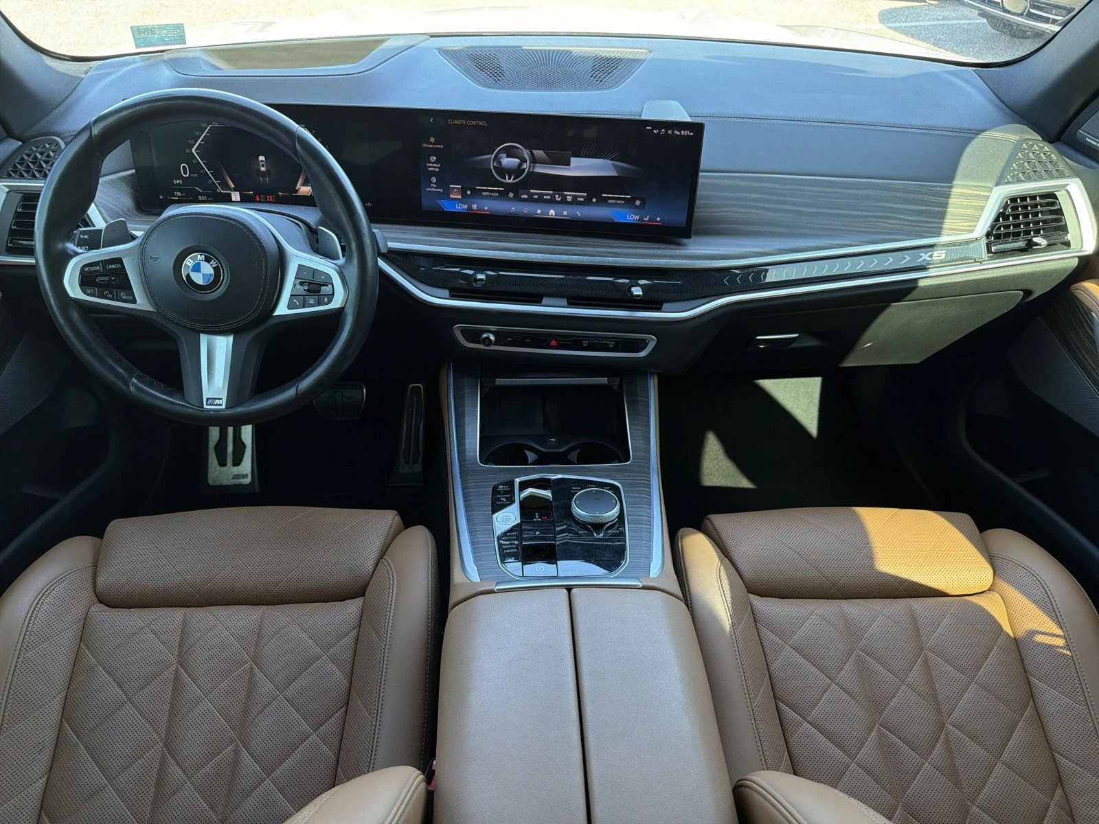 Certified Used 2024 Alpine White BMW xDrive40i image 15