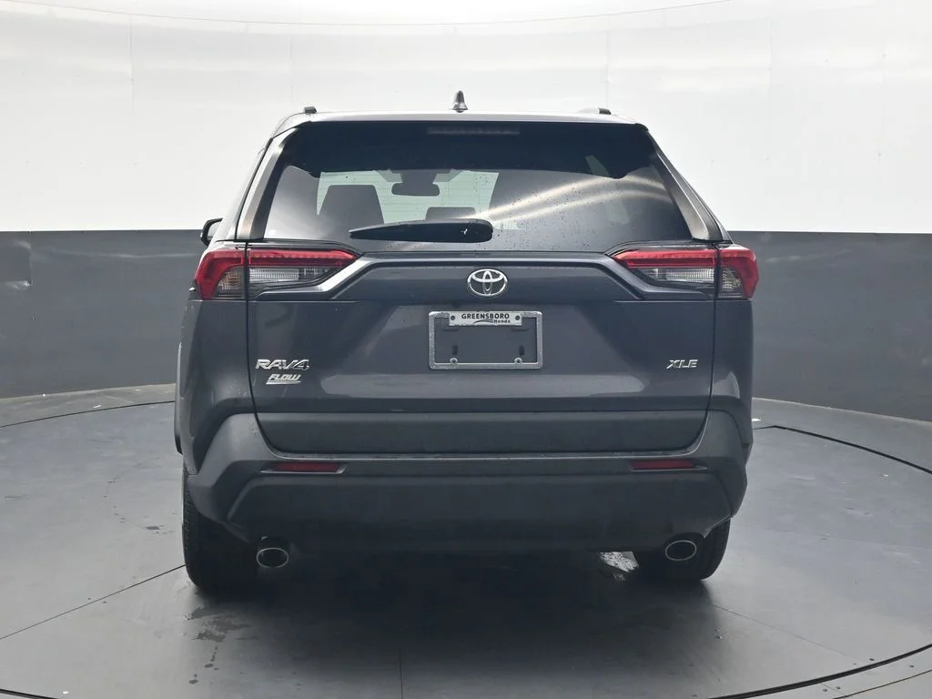 Used 2023 Magnetic Gray Metallic Toyota XLE image 5