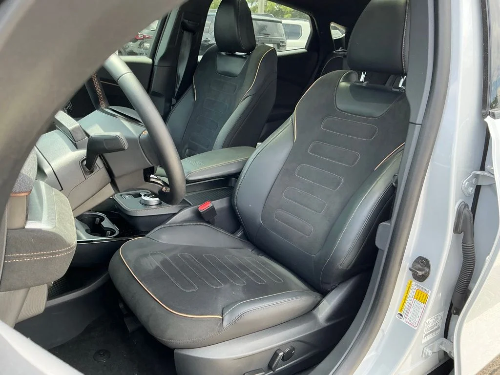 Used 2023 White Ford GT image 32