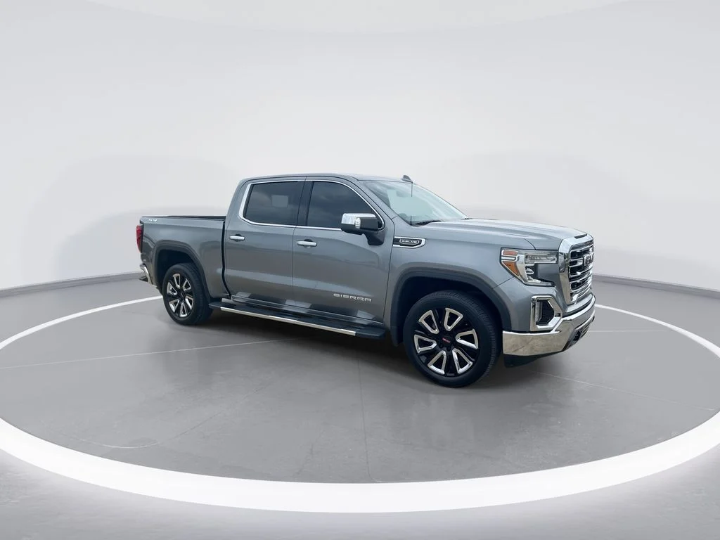 Used 2019 Gray GMC SLT image 2