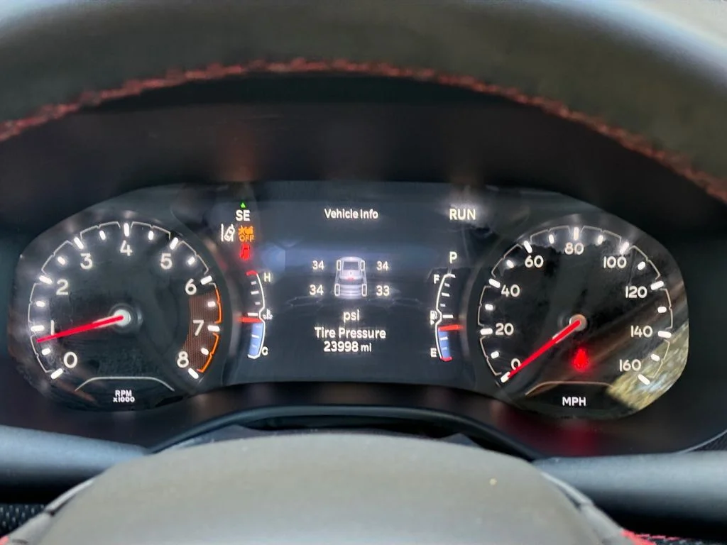 Used 2025 Silver Jeep Trailhawk image 14