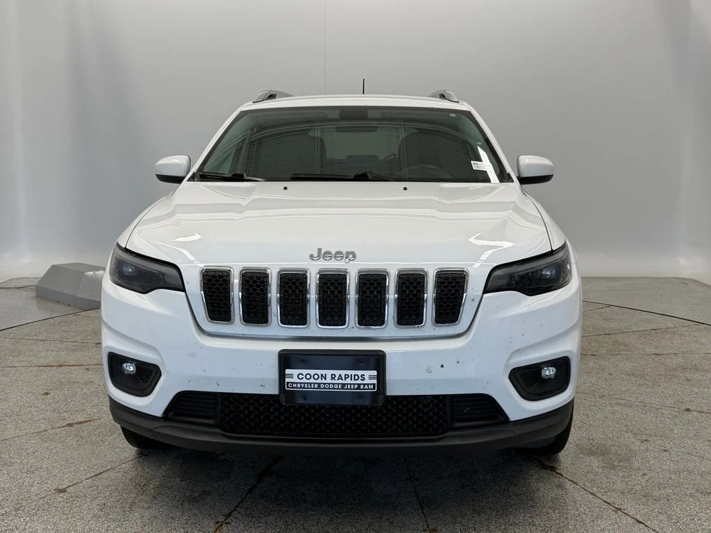Used 2019 Jeep Cherokee Latitude Plus with VIN 1C4PJMLB1KD212952 for sale in Coon Rapids, Minnesota
