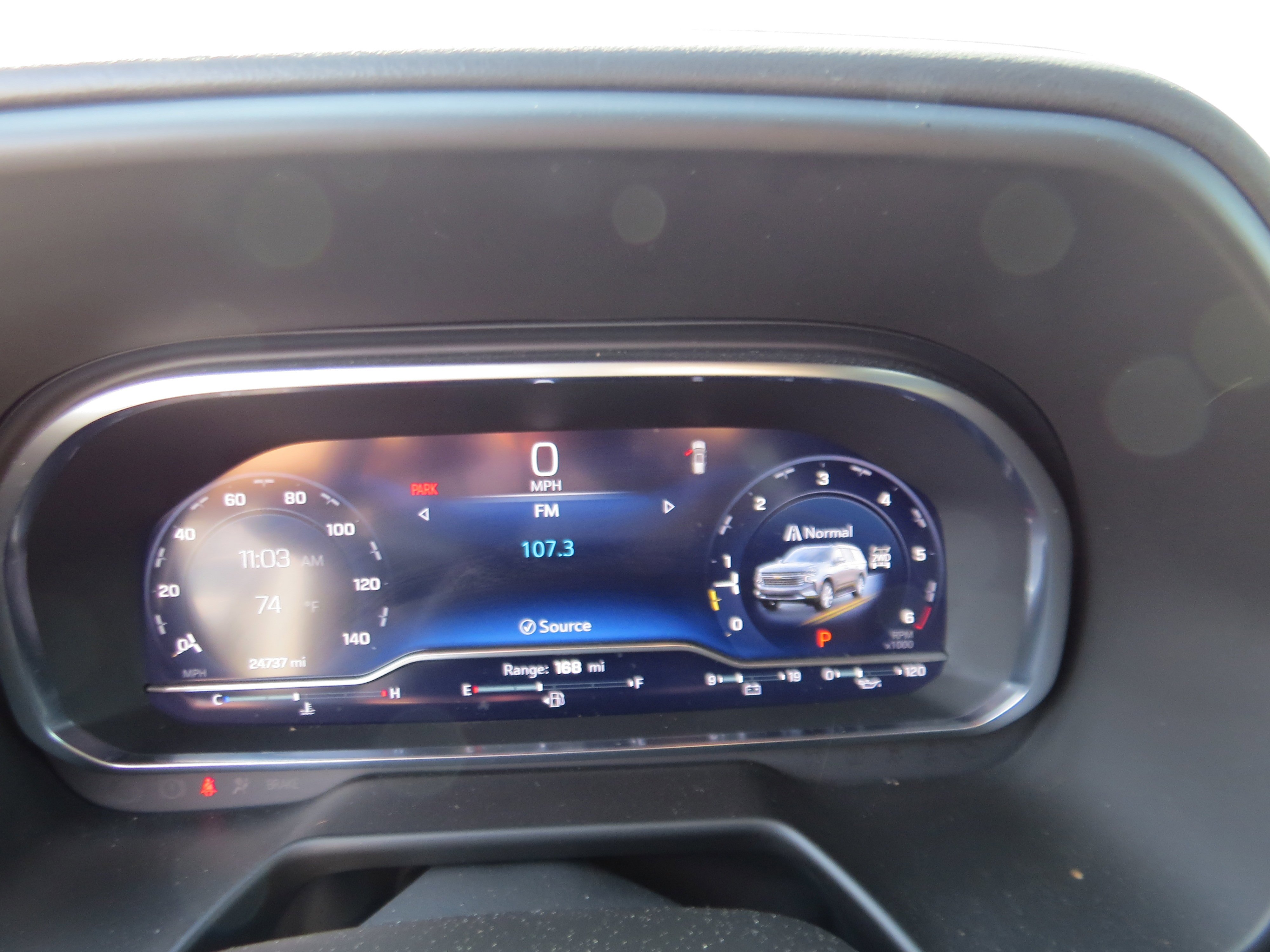 Used 2024 Iridescent Pearl Tricoat Chevrolet High Country image 26