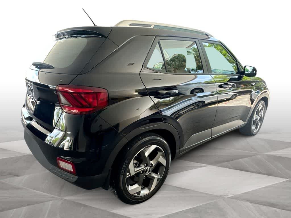 Used 2023 Onyx Black Hyundai SEL image 8