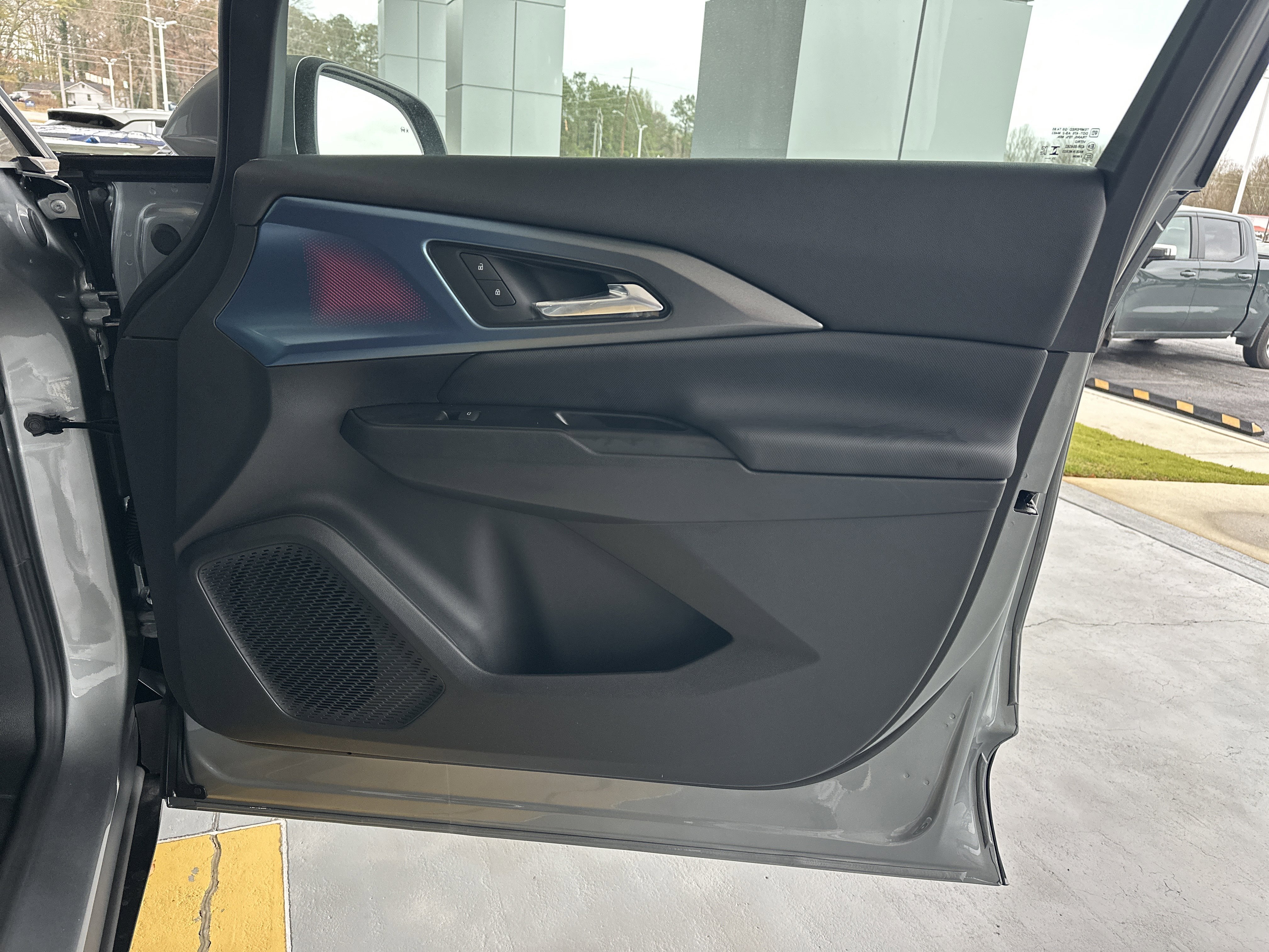 2026 Chevrolet Equinox EV 2LT - Photo 15