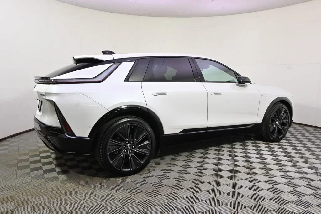 2025 Cadillac LYRIQ Sport 3 - Photo 7
